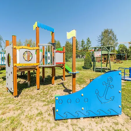 Homes With Pool, Close To The בית נופש *