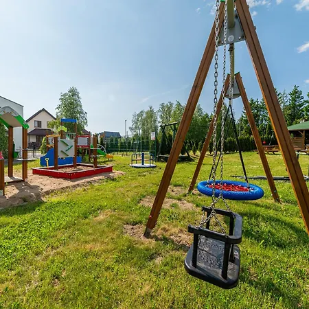 בית נופש Homes With Pool, Close To The סיאנוז'טי