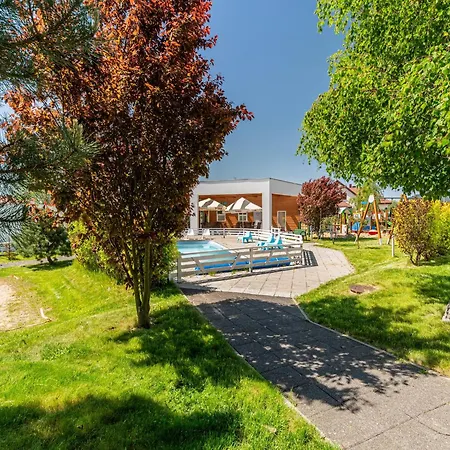 בית נופש Homes With Pool, Close To The