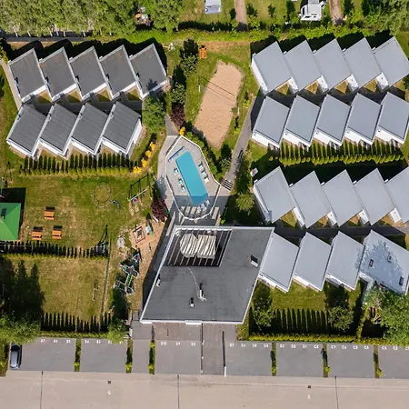 Homes With Pool, Close To The בית נופש