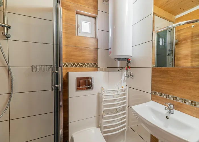 Homes With Pool, Close To The