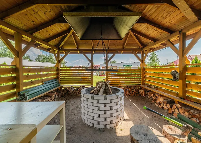 Homes With Pool, Close To The Σπίτι διακοπών Sianozety